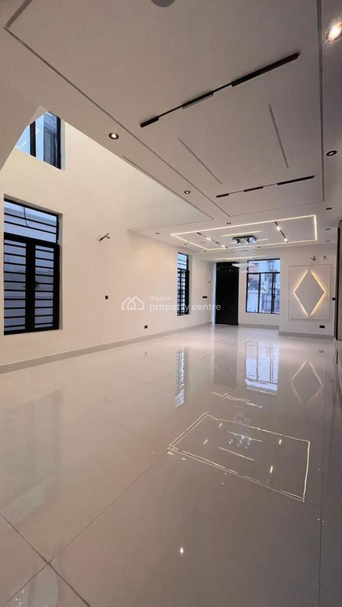 Beautiful Built Five Bedroom Fully Detached Duplex with Bq, Chevron Toll Gate, Lekki, Lagos, Detached Duplex for Sale