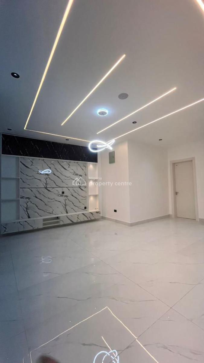 Beautiful Built Five Bedroom Fully Detached Duplex with Bq, Chevron Toll Gate, Lekki, Lagos, Detached Duplex for Sale