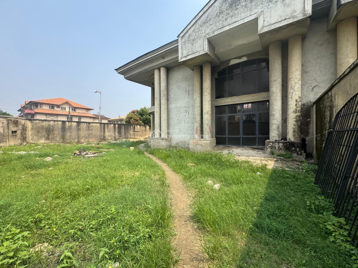 Corner Piece 1200sqm with Nos of 5 Bedroom Duplex, Lekki Phase 1, Lekki, Lagos, Mixed-use Land for Sale