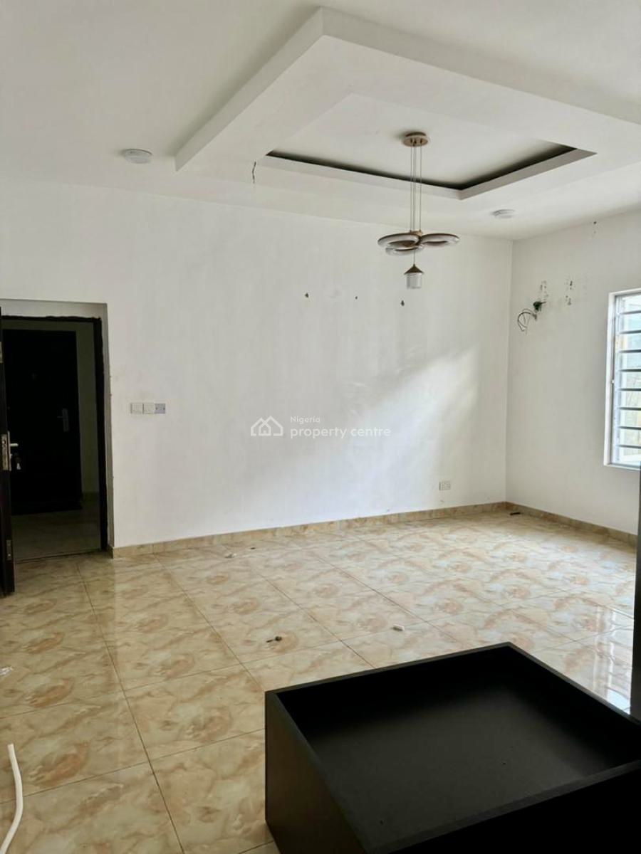 Serviced Luxury and Standard for Corporate Person, Chevron Altery(well Secured Estate), Lekki, Lagos, Mini Flat (room and Parlour) for Rent