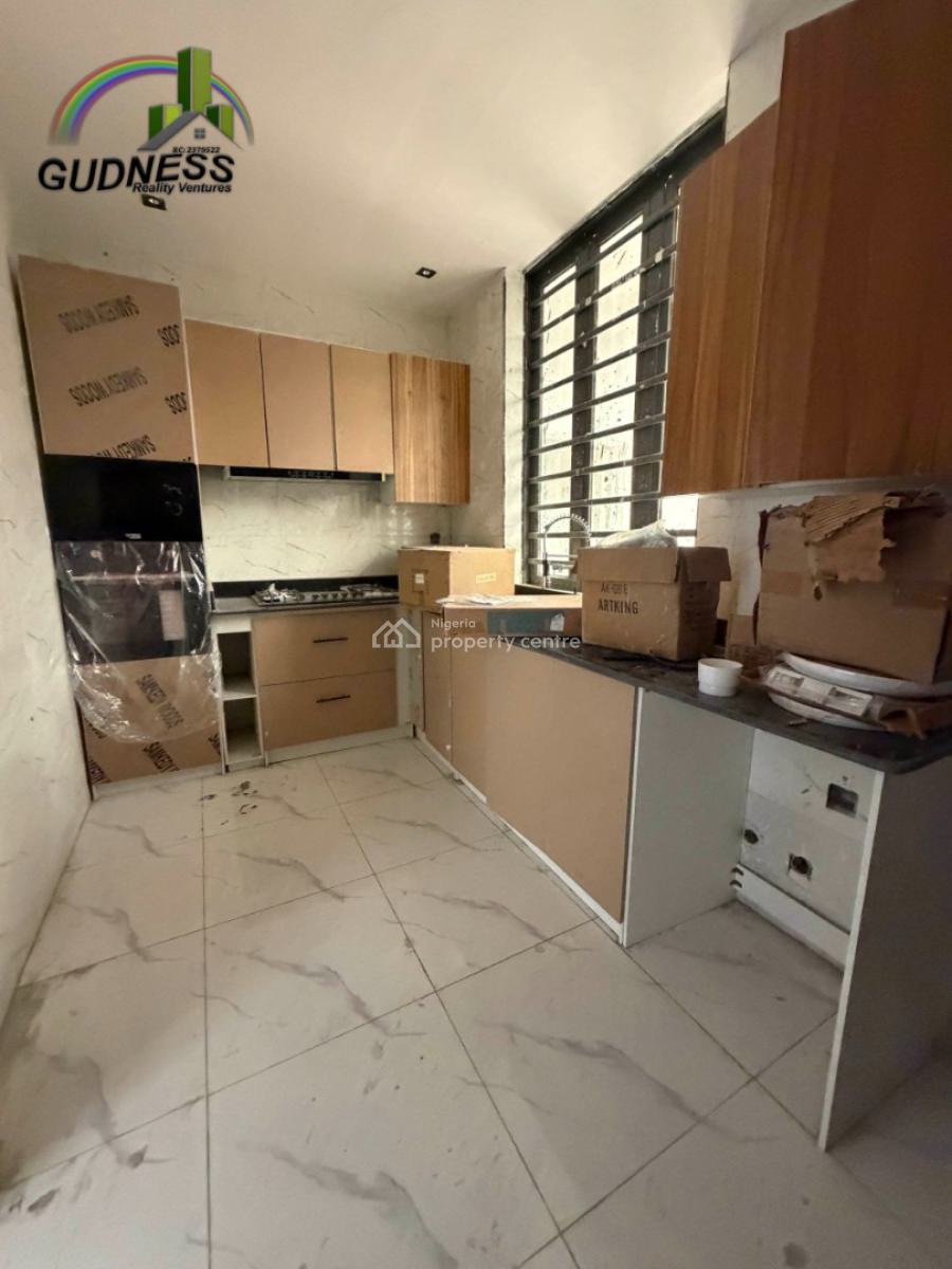 Brand New 3 Bedroom Apartment with Bq, Lekki Phase 1, Lekki, Lagos, Flat / Apartment for Rent
