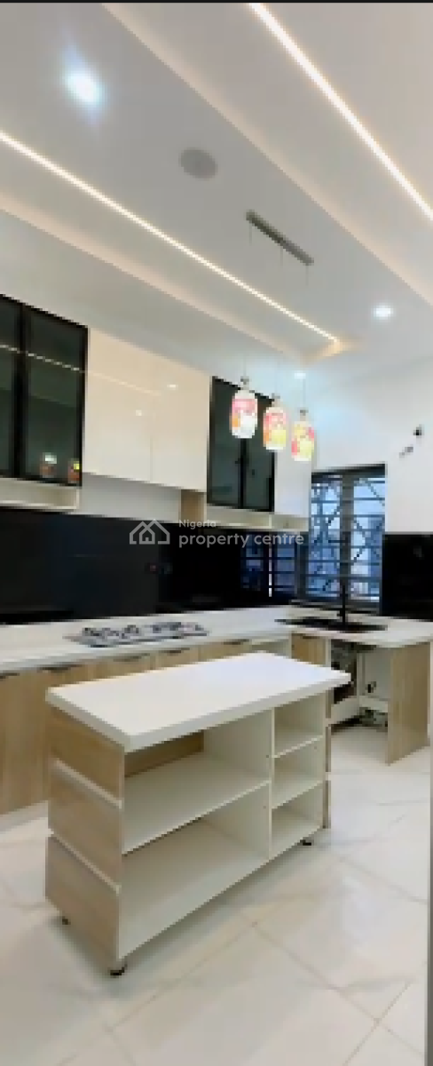 Luxury 4 Bedroom Semi Detached, Abraham Adesanya  Road., Lekki Phase 2, Lekki, Lagos, Semi-detached Duplex for Sale