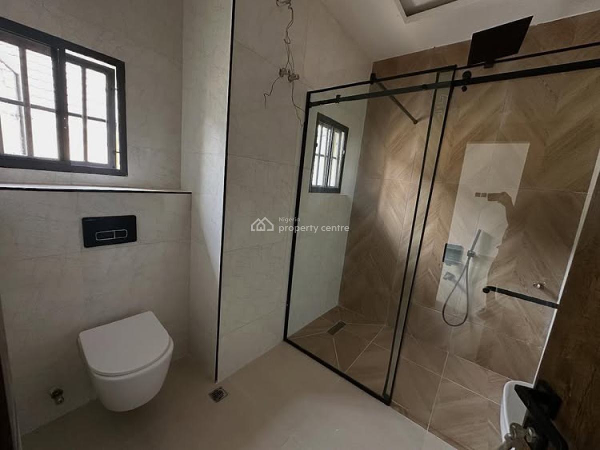 Pristine 4bedroom Terrace Duplex with a Bq, Jahi, Abuja, Terraced Duplex for Sale