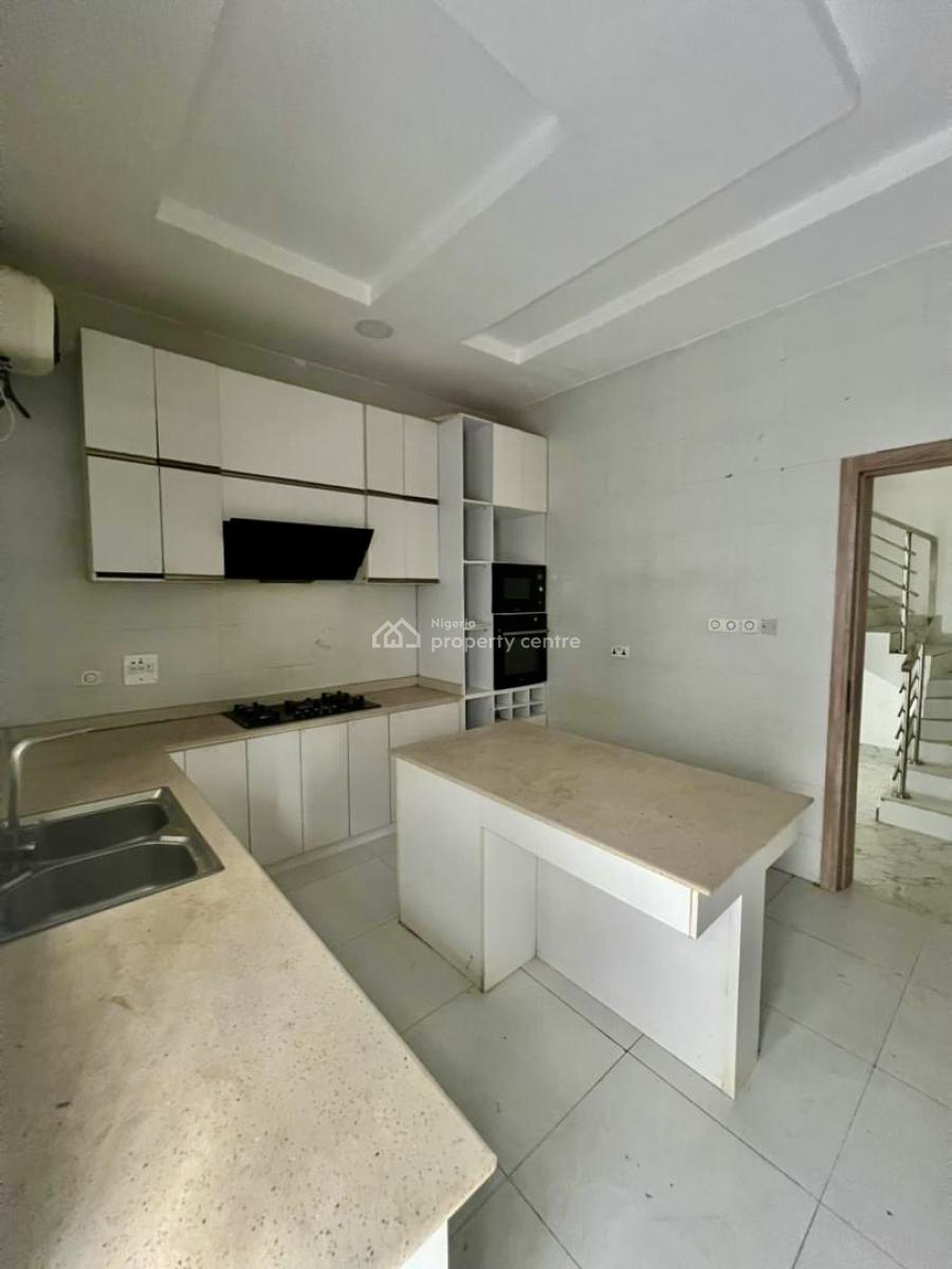 Luxury and Elegant in Serene Environment, Orchid Road (2nd Toll Gate), Lekki, Lagos, Semi-detached Duplex for Rent