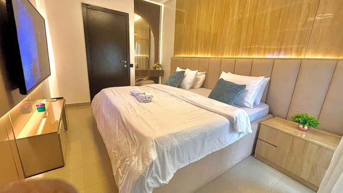 Luxury Three Bedroom Apartment, Lekki Phase 1, Lekki, Lagos, Flat / Apartment Short Let
