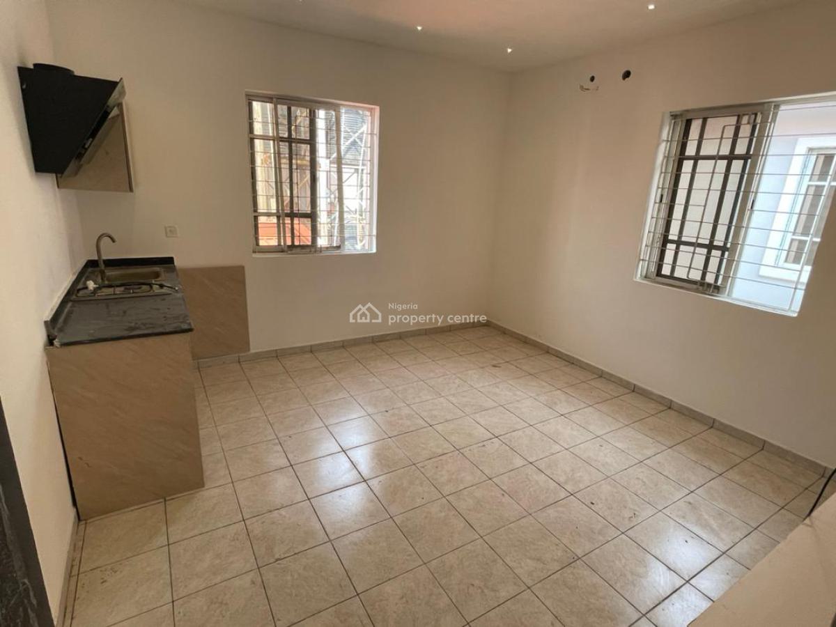 1bedroom Miniflat, Off Admiralty, Lekki Phase 1, Lekki, Lagos, Flat / Apartment for Rent