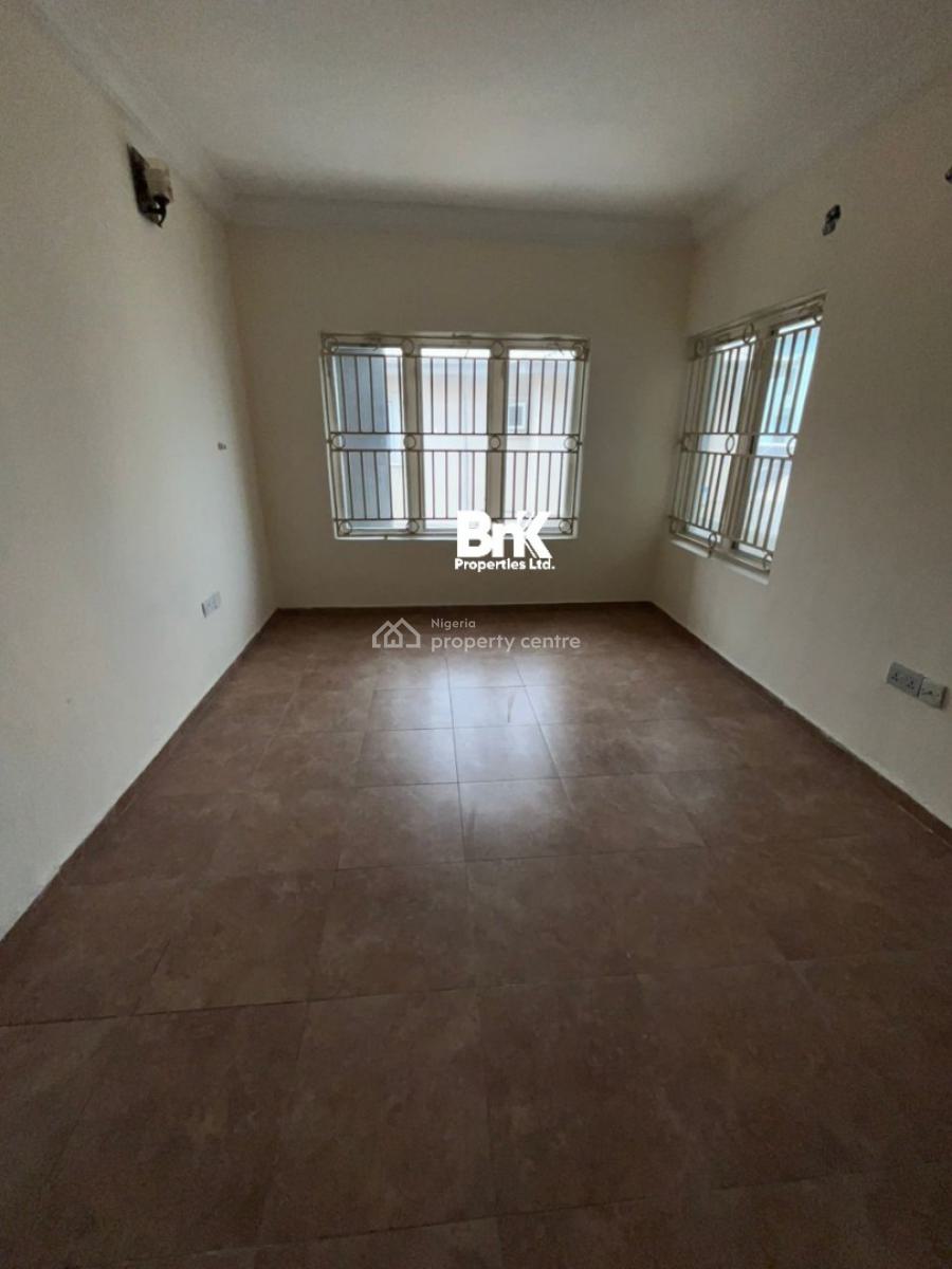 3-bedroom Apartment with a Standard Room Bq, Lekki Phase 1, Lekki, Lagos, Flat / Apartment for Rent