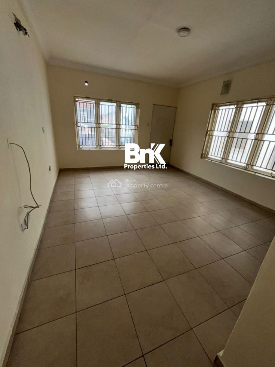 3-bedroom Apartment with a Standard Room Bq, Lekki Phase 1, Lekki, Lagos, Flat / Apartment for Rent