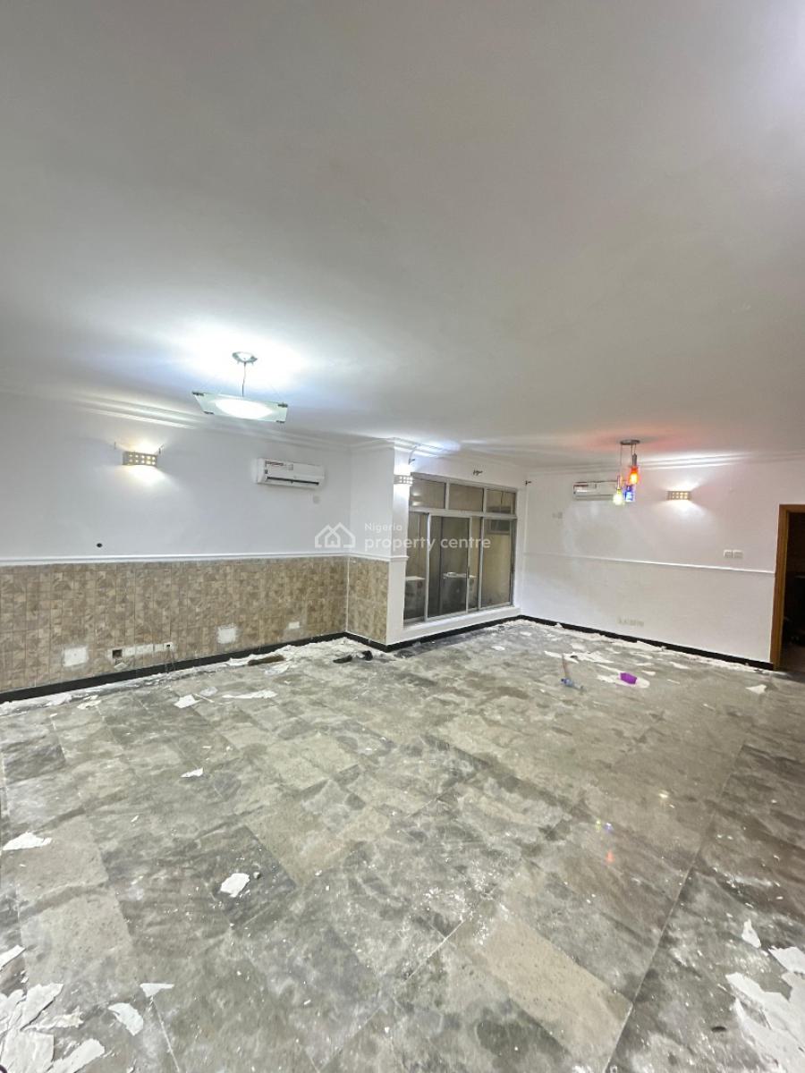 Newly Renovated 4 Bedroom Terrace Duplex with a Standard Spacious Bq, Lekki Phase 1, Lekki, Lagos, Terraced Duplex for Rent