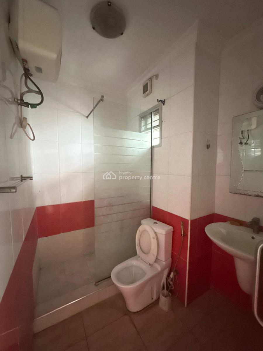 Newly Renovated 4 Bedroom Terrace Duplex with a Standard Spacious Bq, Lekki Phase 1, Lekki, Lagos, Terraced Duplex for Rent