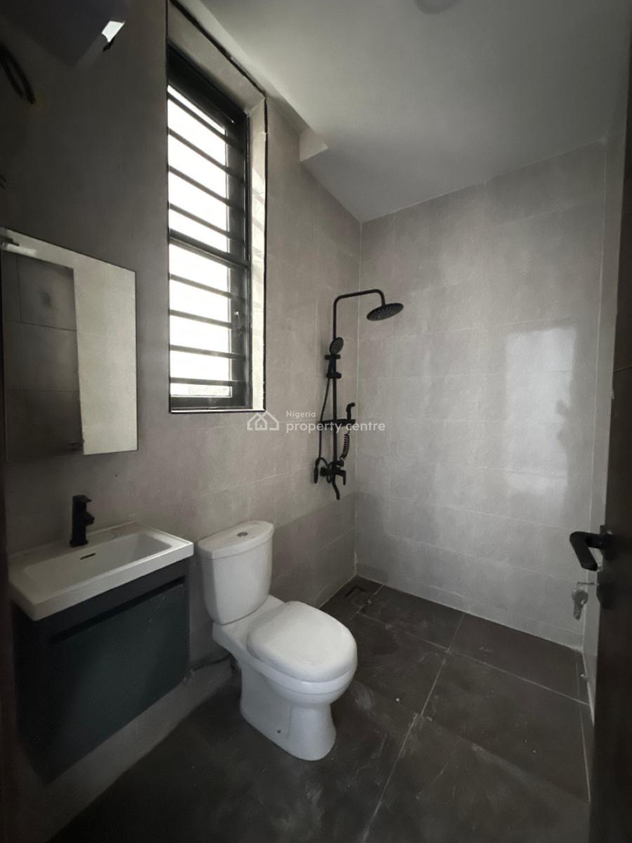 Newly Built 3 Bedroom Apartment, Lekki Phase 1, Lekki, Lagos, Flat / Apartment for Rent