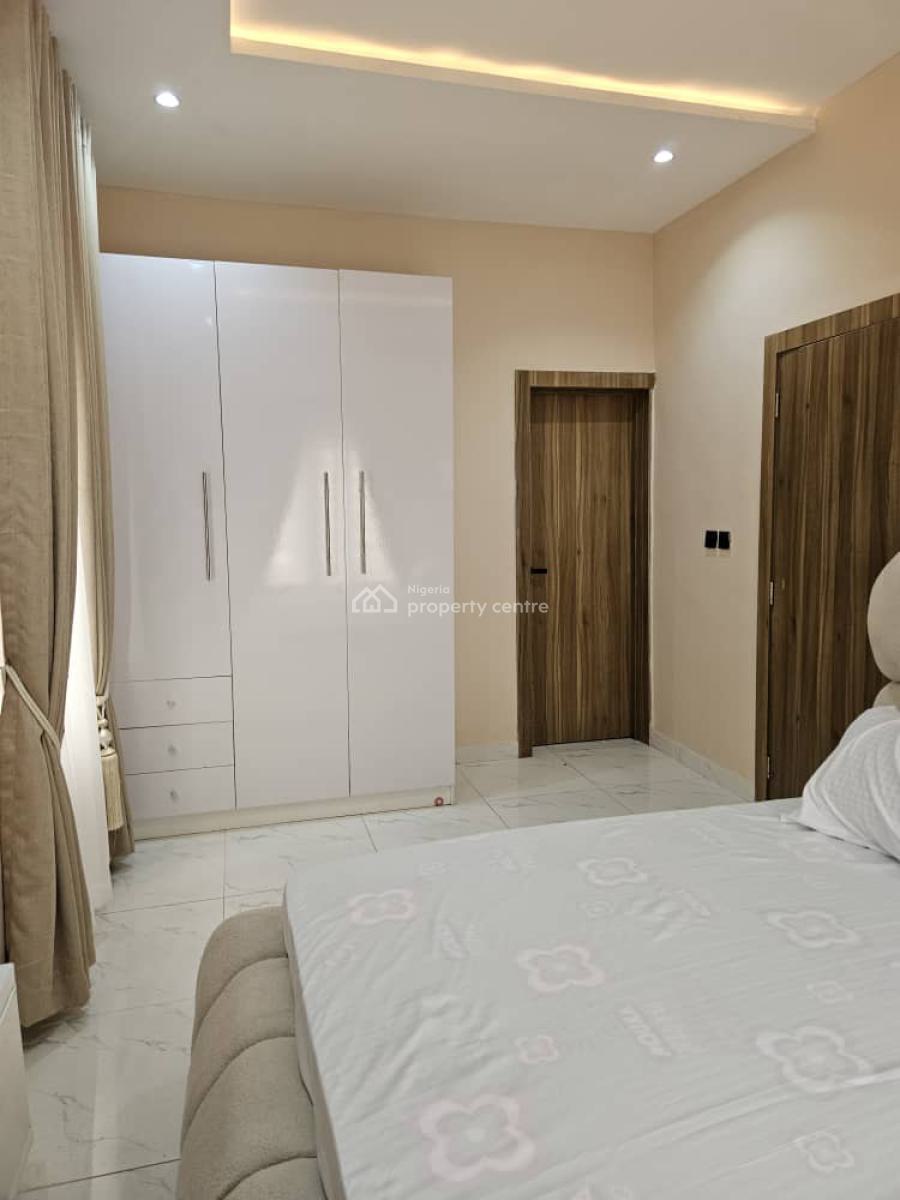 Luxury 2 Bedroom Flat with Excellent Facilities, Abike Animashaun, Lekki Phase 1, Lekki, Lagos, Flat / Apartment for Rent