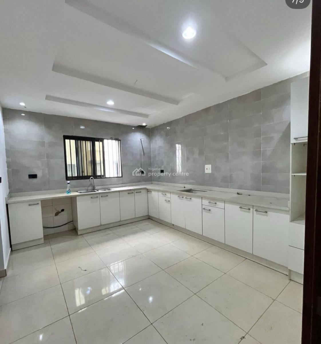 Self Serviced Executively Finished 2 Bedroom Flat with Spacious Kitchen, Ikate Elegushi, Lekki, Lagos, Flat / Apartment for Rent