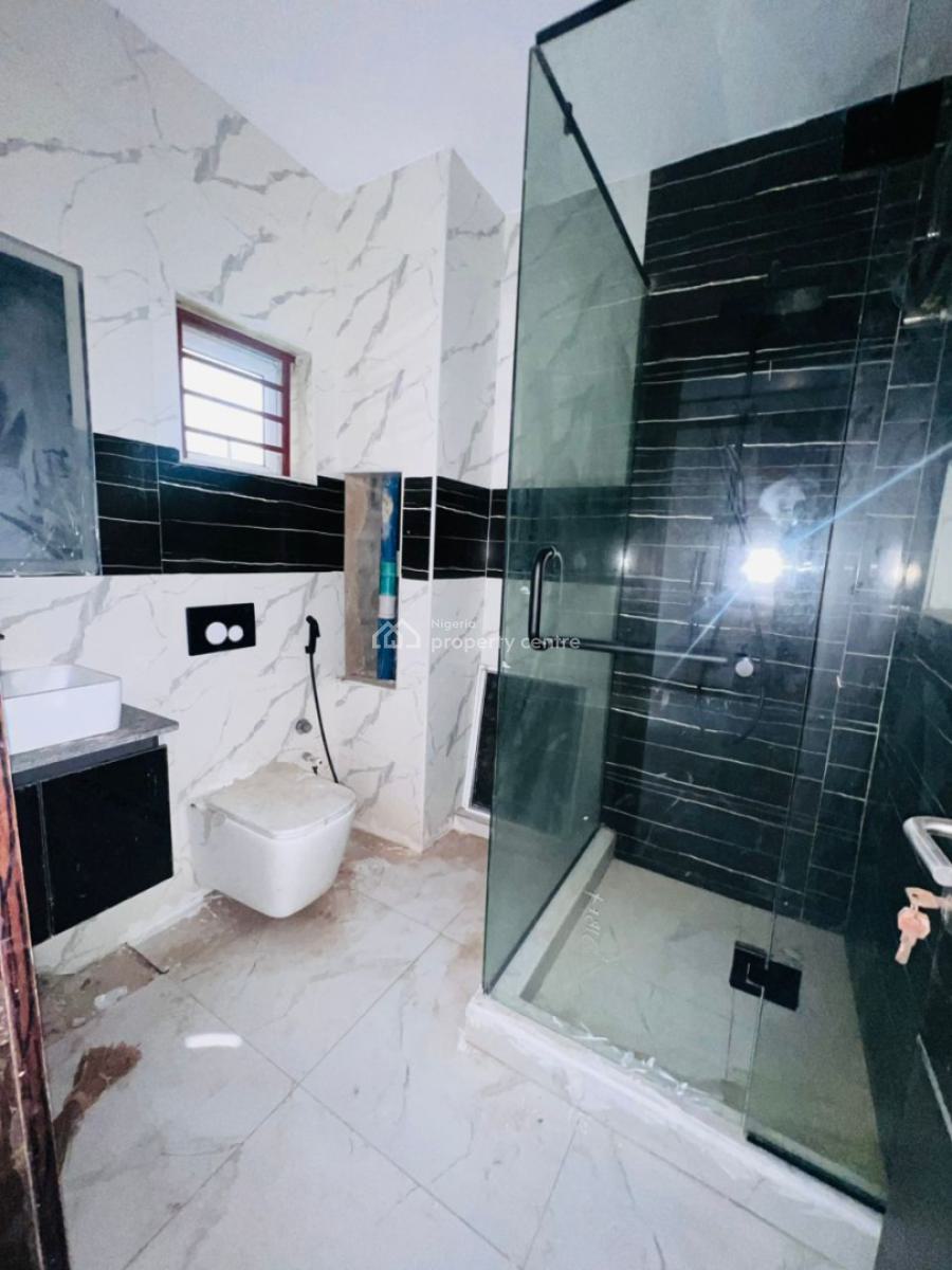 Luxury and Spacious 2 Bedroom with Bq, Pool and Gym, Off Freedom Way, Lekki Phase 1, Lekki, Lagos, House for Rent