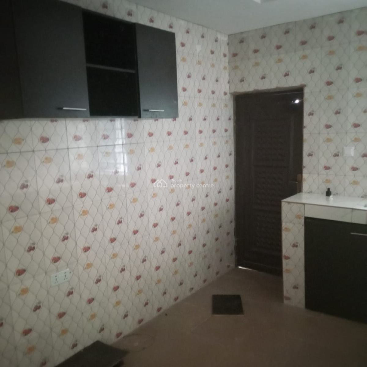 Newly Built and Spacious 2 Bedroom Apartment (bungalow), Ado Road, Ajah, Lagos, Flat / Apartment for Rent