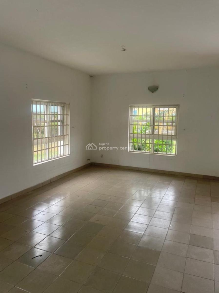 4 Bedroom Well Maintained Duplex, Chevron, Lekki Phase 2, Lekki, Lagos, Detached Duplex for Rent