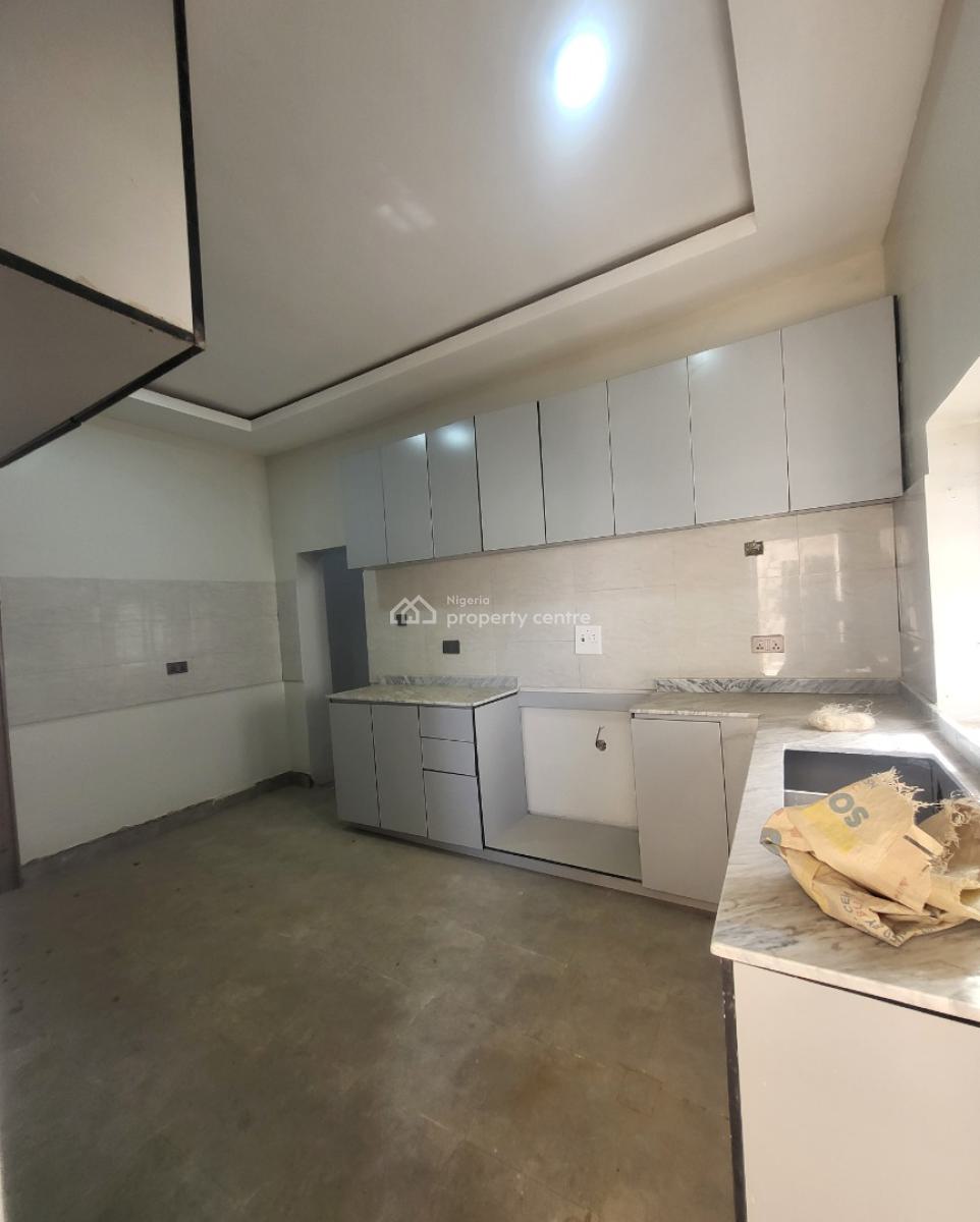 Luxurious Massive 2 Bedroom Flat with Bq, By Kia Academy, Wuye, Abuja, Flat / Apartment for Rent