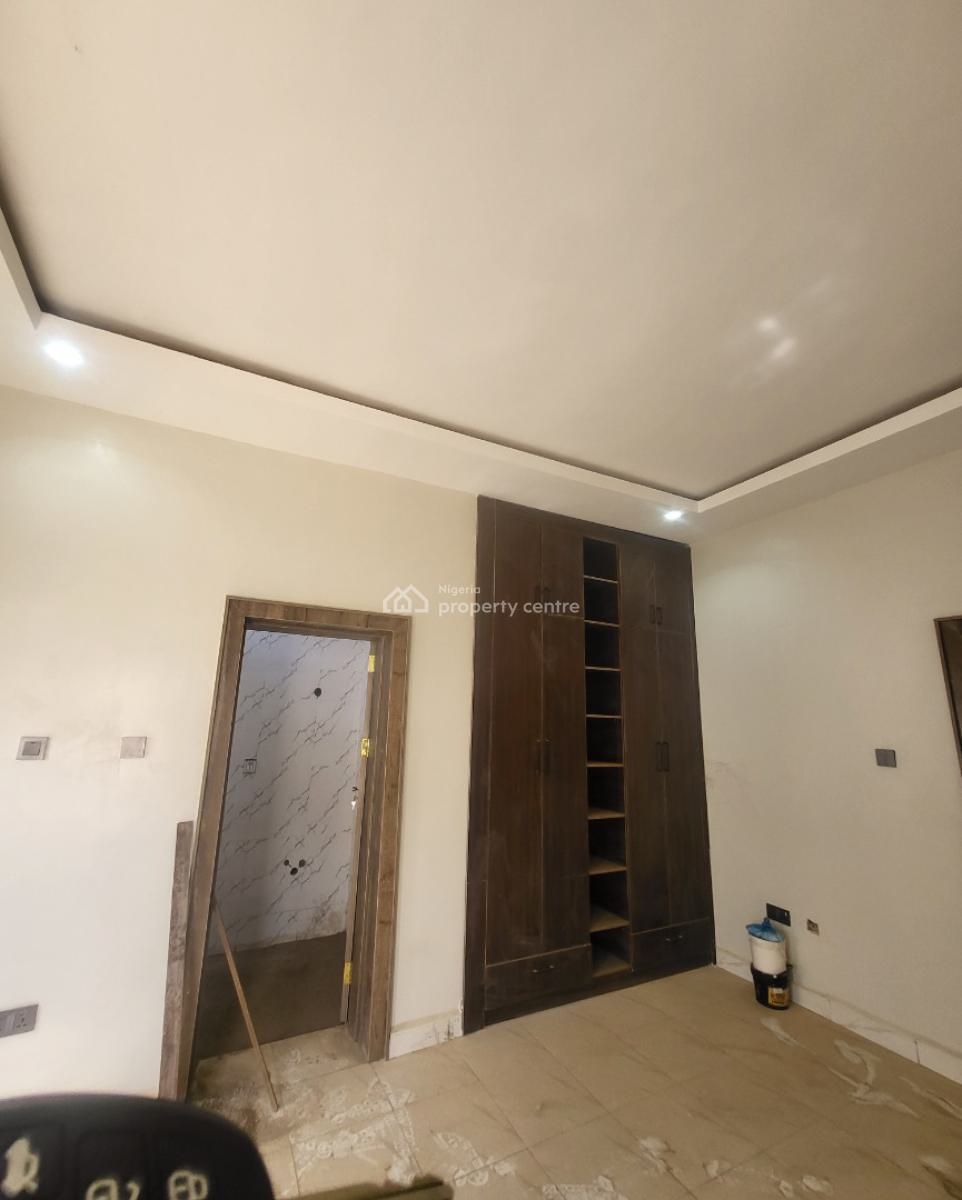 Luxurious Massive 2 Bedroom Flat with Bq, By Kia Academy, Wuye, Abuja, Flat / Apartment for Rent