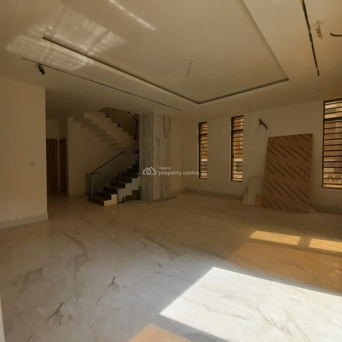 Lovely 2 Bedroom Apartment with Pool and Elevator, Lekki Phase 1, Lekki, Lagos, Flat / Apartment for Sale