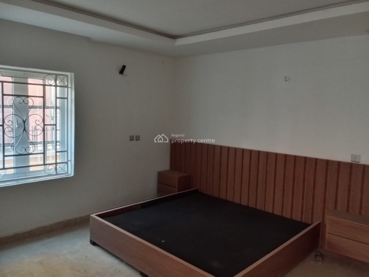 Slightly Furnished Luxury 3-bedroom Apartment, Guzape District, Abuja, Flat / Apartment for Rent