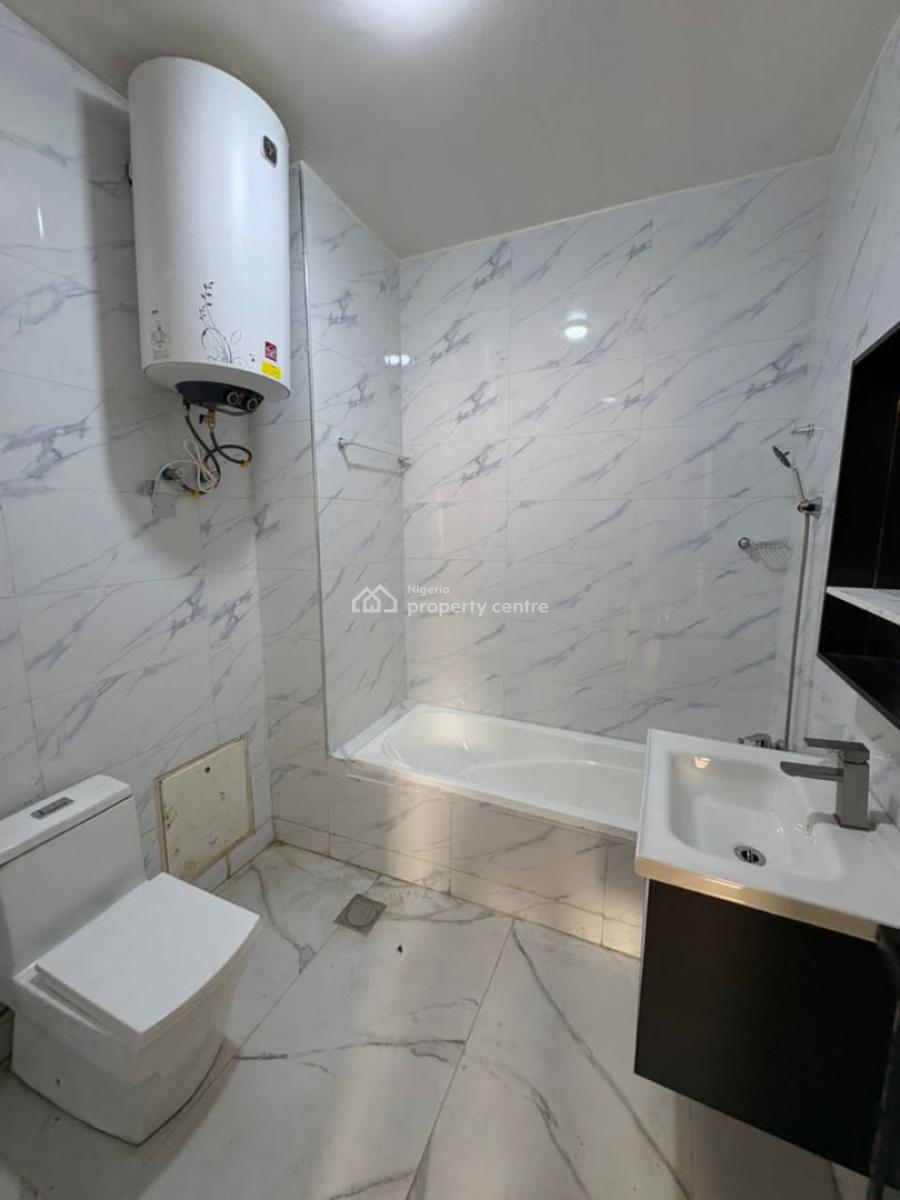 3 Bed Apartment (1st Floor) + Pool & Gym Available, Ikoyi, Lagos, Flat / Apartment for Rent