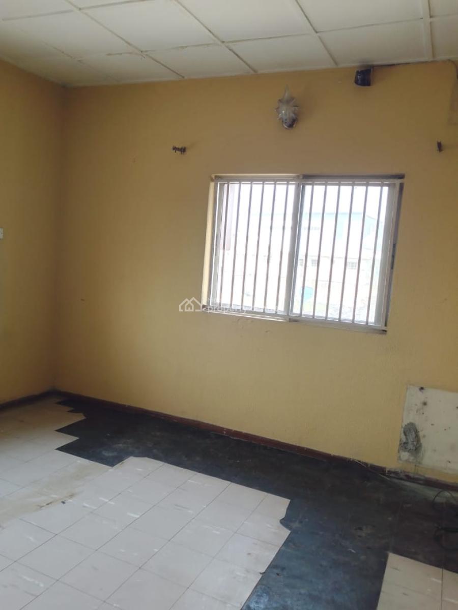 Spacious 4 Bedroom Semi Detached House, Femi Okunnu Phase 1 Estate, Lekki, Lagos, Semi-detached Duplex for Sale