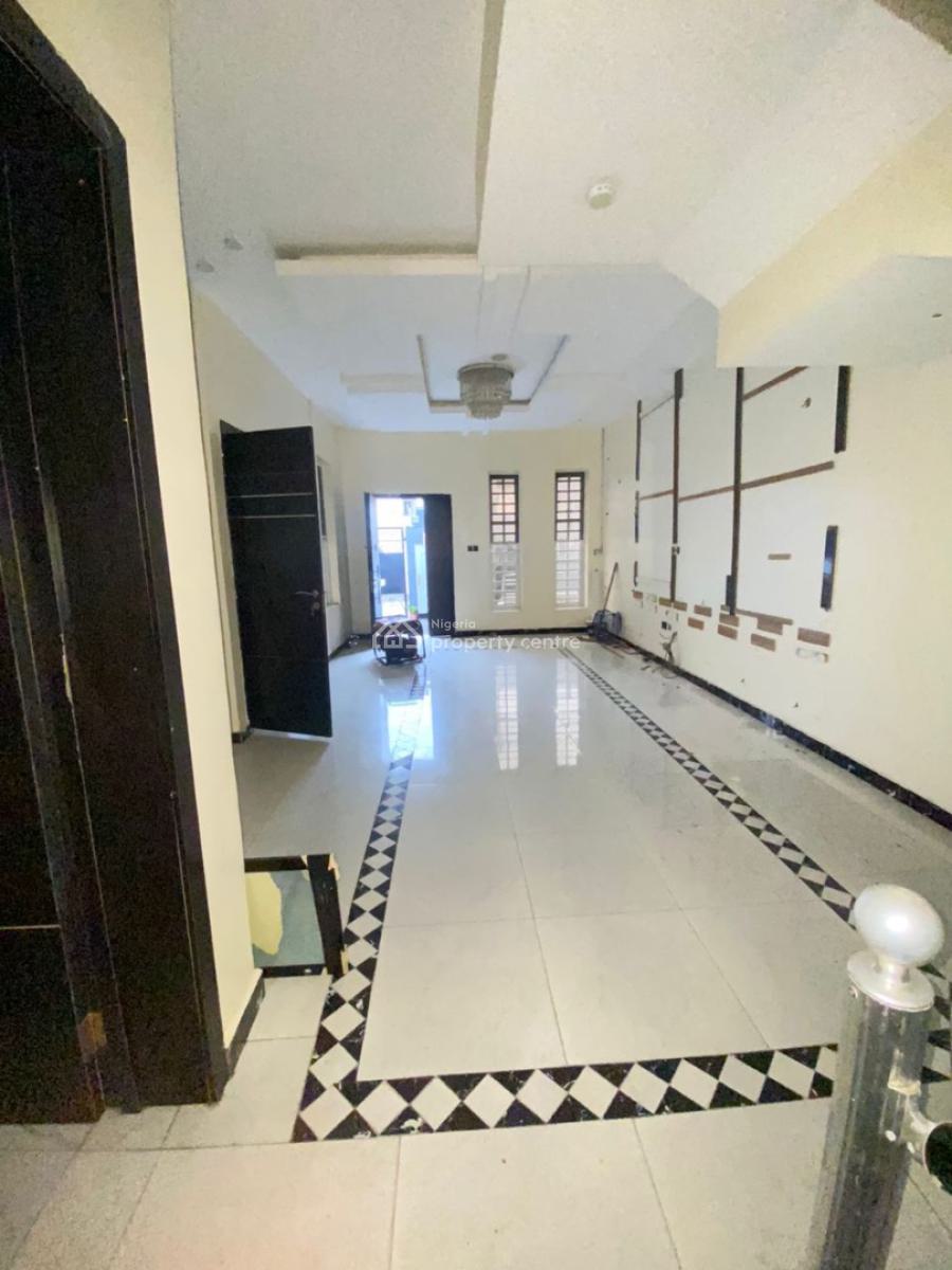 Spacious 4 Bedroom Semidetached Duplex with Bq, Osapa, Lekki, Lagos, Semi-detached Duplex for Rent