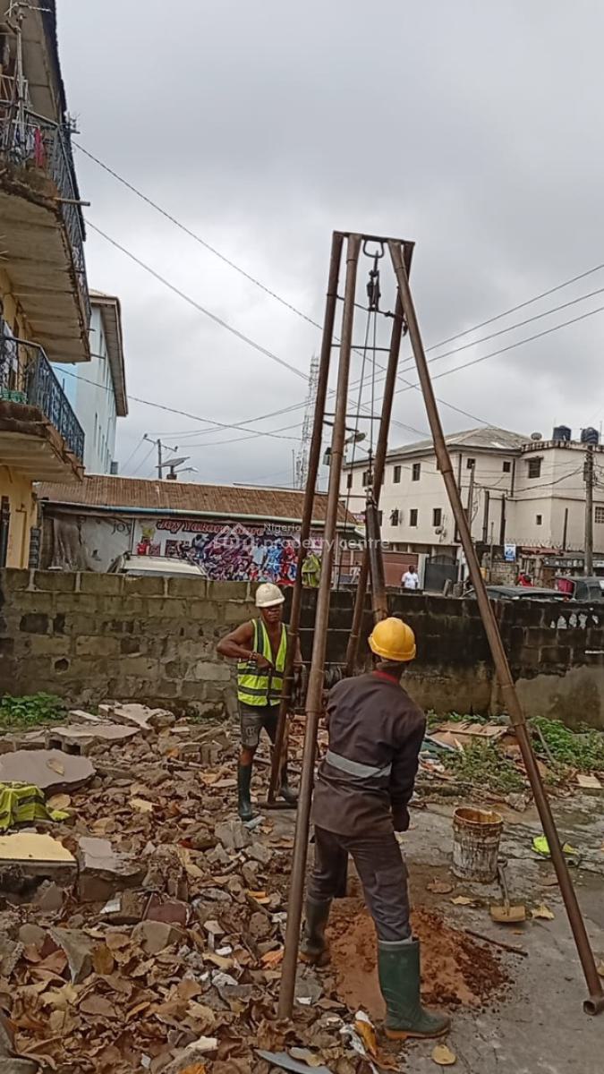 2 Bedroom Living Space, Oyewole Street, Ilupeju, Lagos, Flat / Apartment for Sale