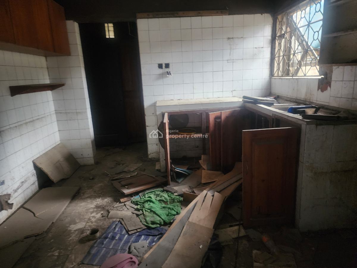 5 Bedrm Duplex  at Vi, Saka Tinubu, Victoria Island (vi), Lagos, Conference / Meeting / Training Room for Rent