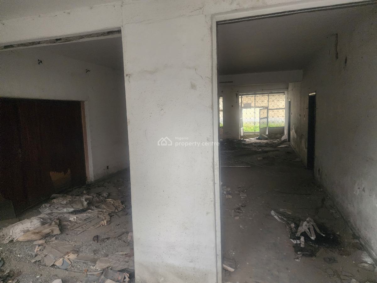 5 Bedrm Duplex  at Vi, Saka Tinubu, Victoria Island (vi), Lagos, Conference / Meeting / Training Room for Rent