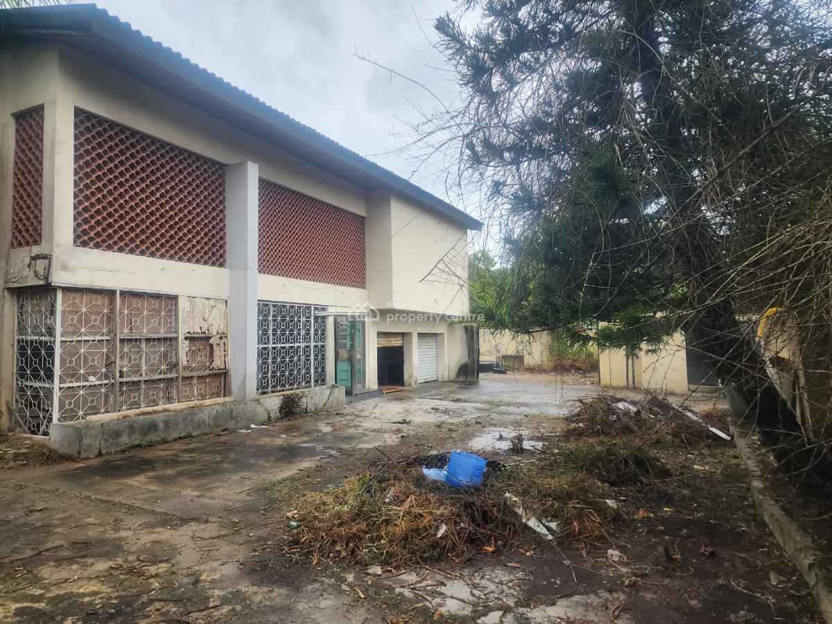 5 Bedrm Duplex  at Vi, Saka Tinubu, Victoria Island (vi), Lagos, Conference / Meeting / Training Room for Rent