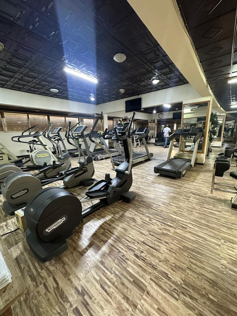 3 Bed + Bq ( Kids & Adult Pool + Bowling, Jetty, Football Pitch Etc), Ikoyi, Lagos, Flat / Apartment for Rent