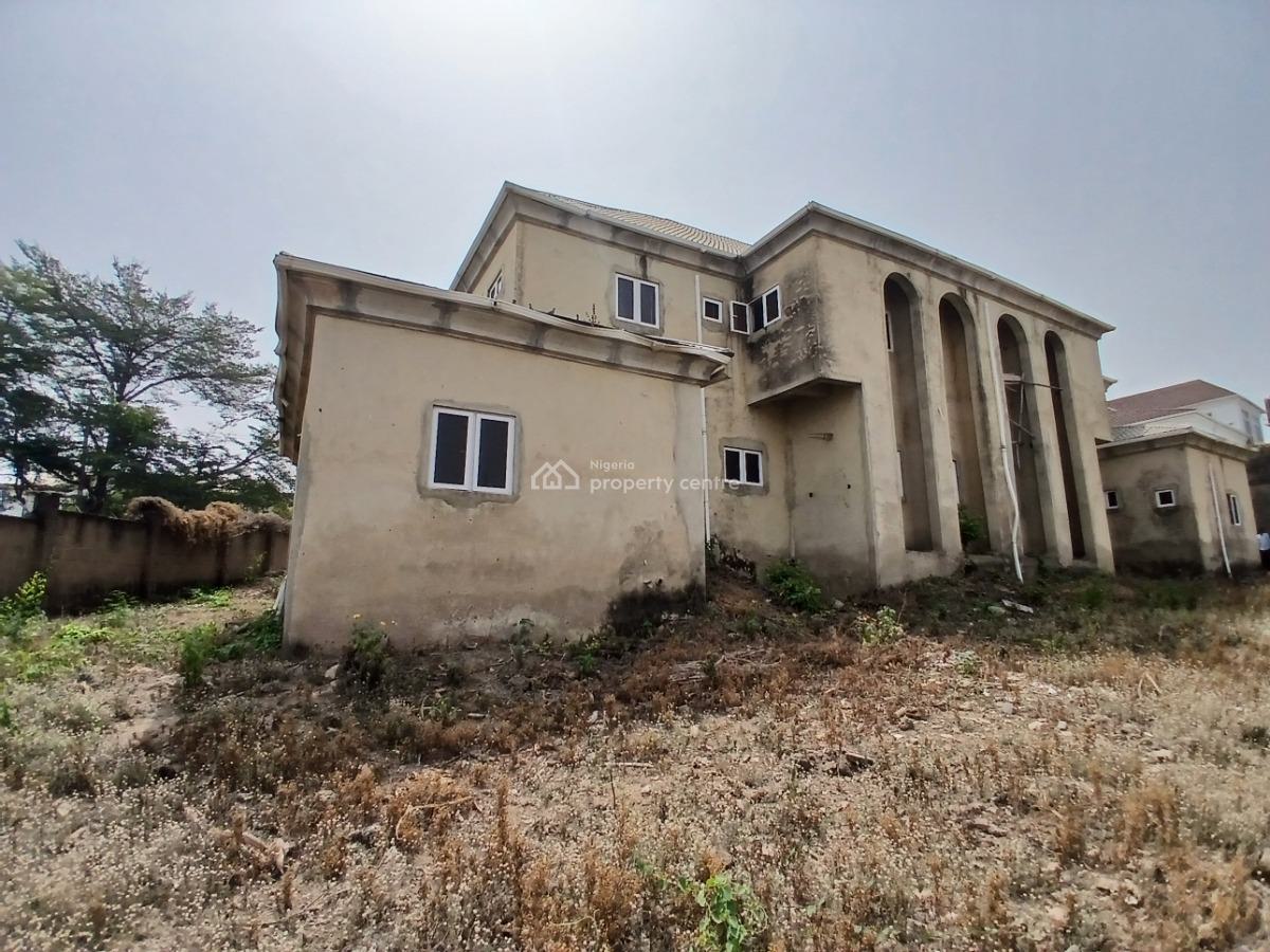 5 Bedroom Twin Semidetached Duplex  with 1 Bedroom Guest, Uche Okeke Crescent, Gwarinpa, Abuja, Semi-detached Duplex for Sale