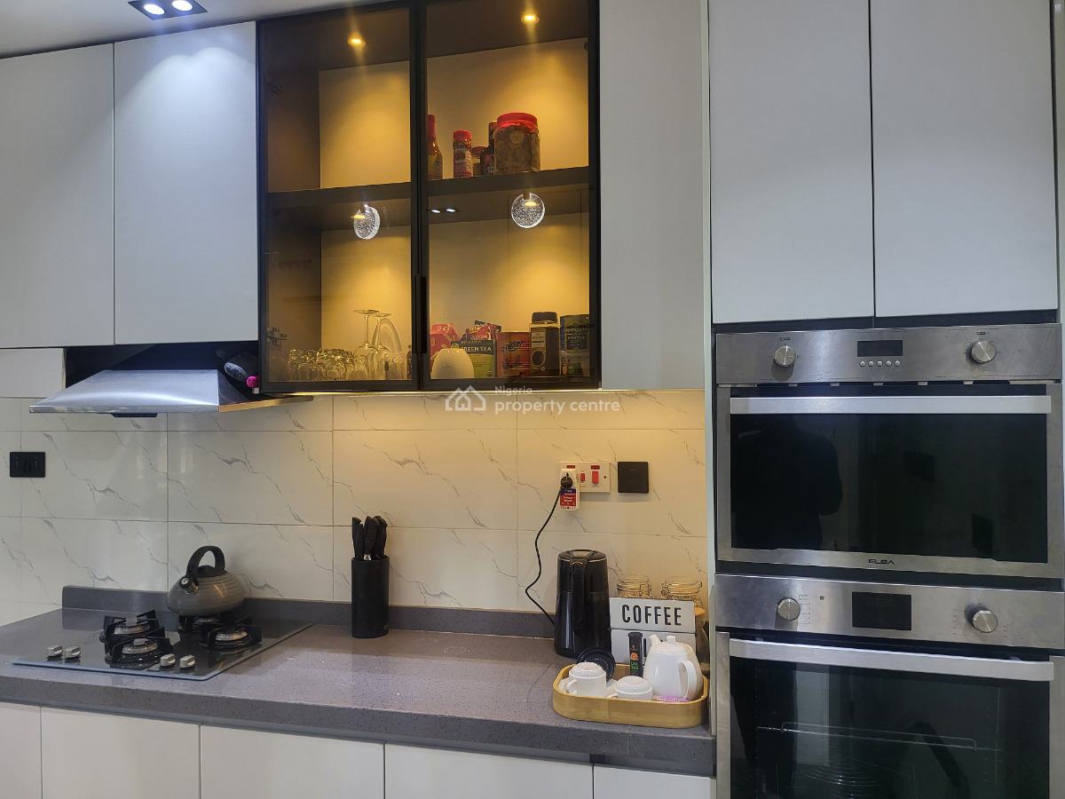 Luxury 3-bedroom Apartment with Swimming Pool & Gym, Lekki Phase 1, Lekki, Lagos, Flat / Apartment for Sale