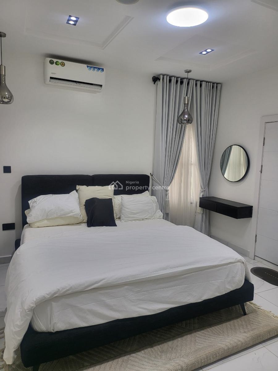 Luxury 3-bedroom Apartment with Swimming Pool & Gym, Lekki Phase 1, Lekki, Lagos, Flat / Apartment for Sale