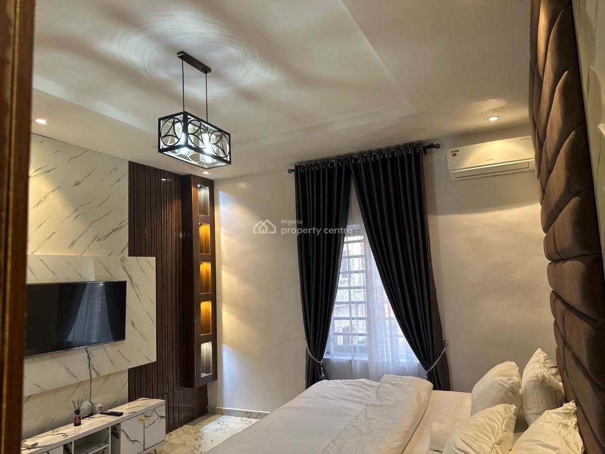 1 Bedroom Party House, Golden Pearl Estate, Ajah, Lagos, Mini Flat (room and Parlour) Short Let