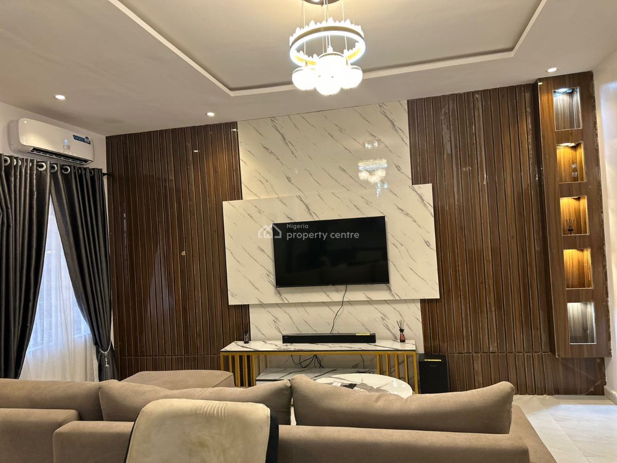 1 Bedroom Party House, Golden Pearl Estate, Ajah, Lagos, Mini Flat (room and Parlour) Short Let