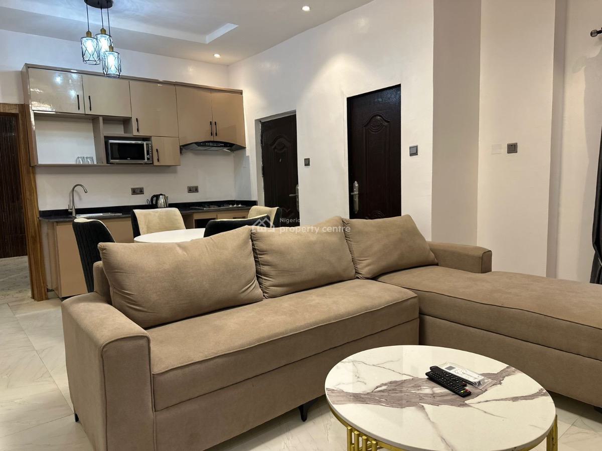 1 Bedroom Party House, Golden Pearl Estate, Ajah, Lagos, Mini Flat (room and Parlour) Short Let