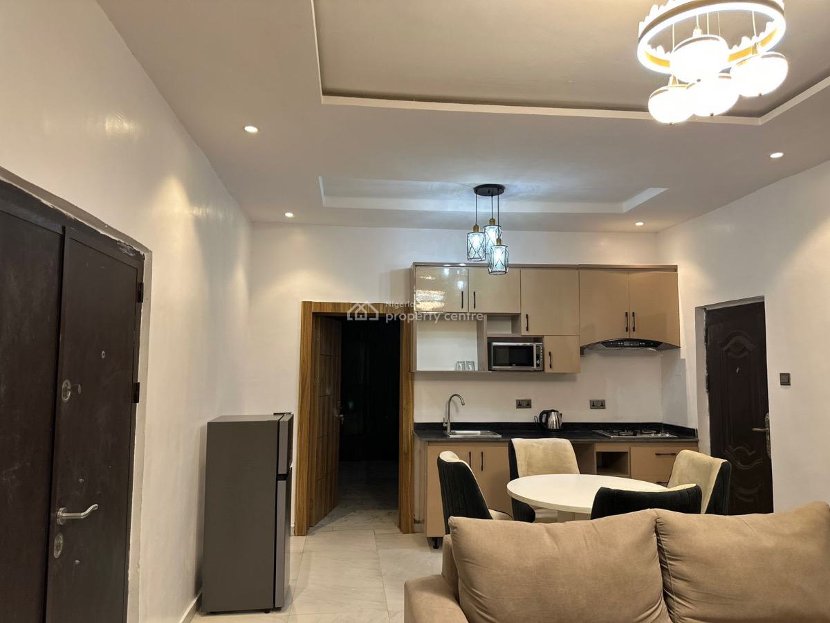 1 Bedroom Party House, Golden Pearl Estate, Ajah, Lagos, Mini Flat (room and Parlour) Short Let