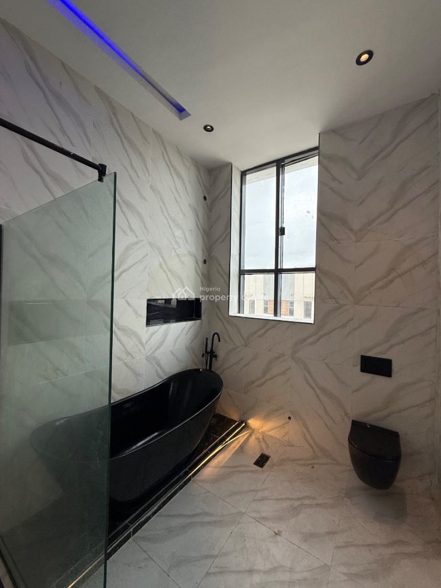 Spacious 5 Bedroom Detached Duplex with Bq, 2nd Toll Gate, Lekki, Lagos, Detached Duplex for Sale