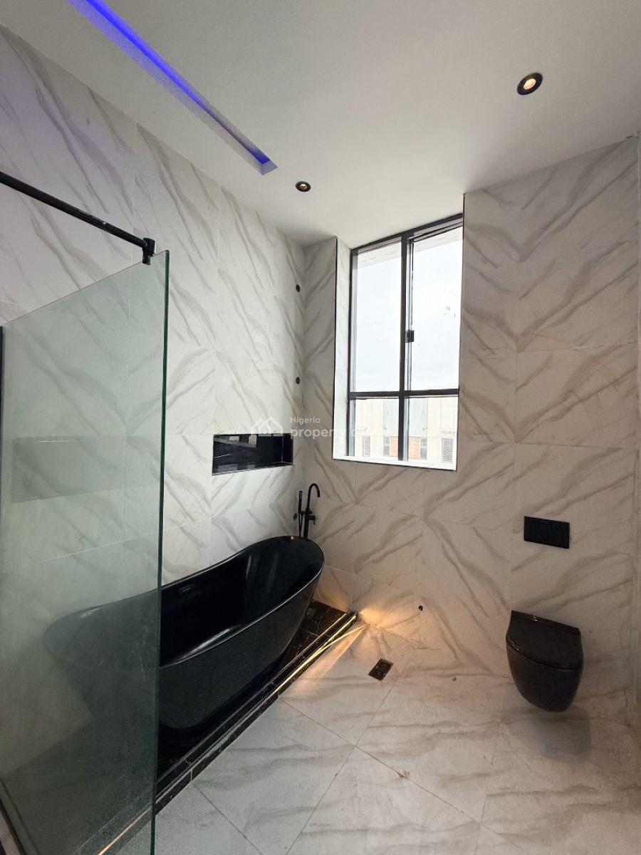 Spacious 5 Bedroom Detached Duplex with Bq, 2nd Toll Gate, Lekki, Lagos, Detached Duplex for Sale