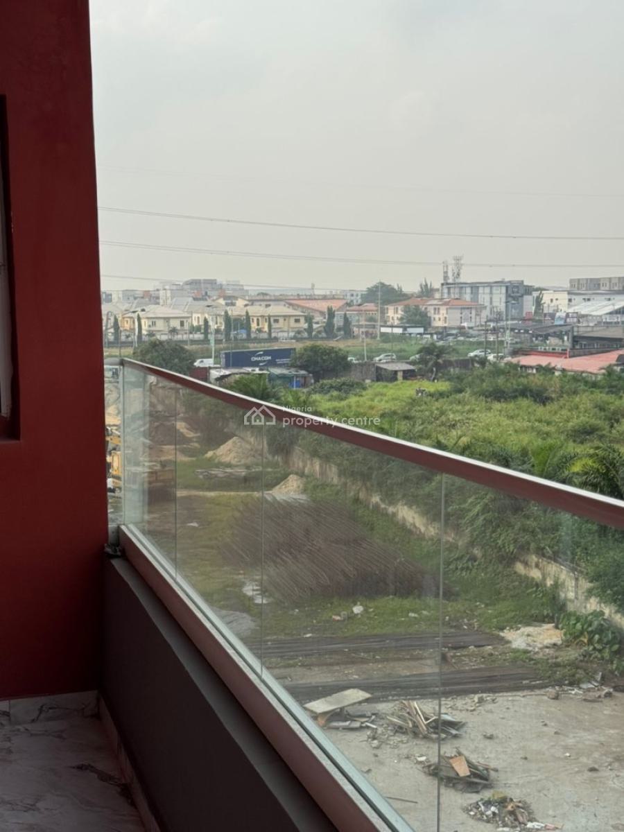 Beautiful 3 Bedrooms Apartments with Elevator and Pool, Ikate Elegushi, Lekki, Lagos, Flat / Apartment for Rent