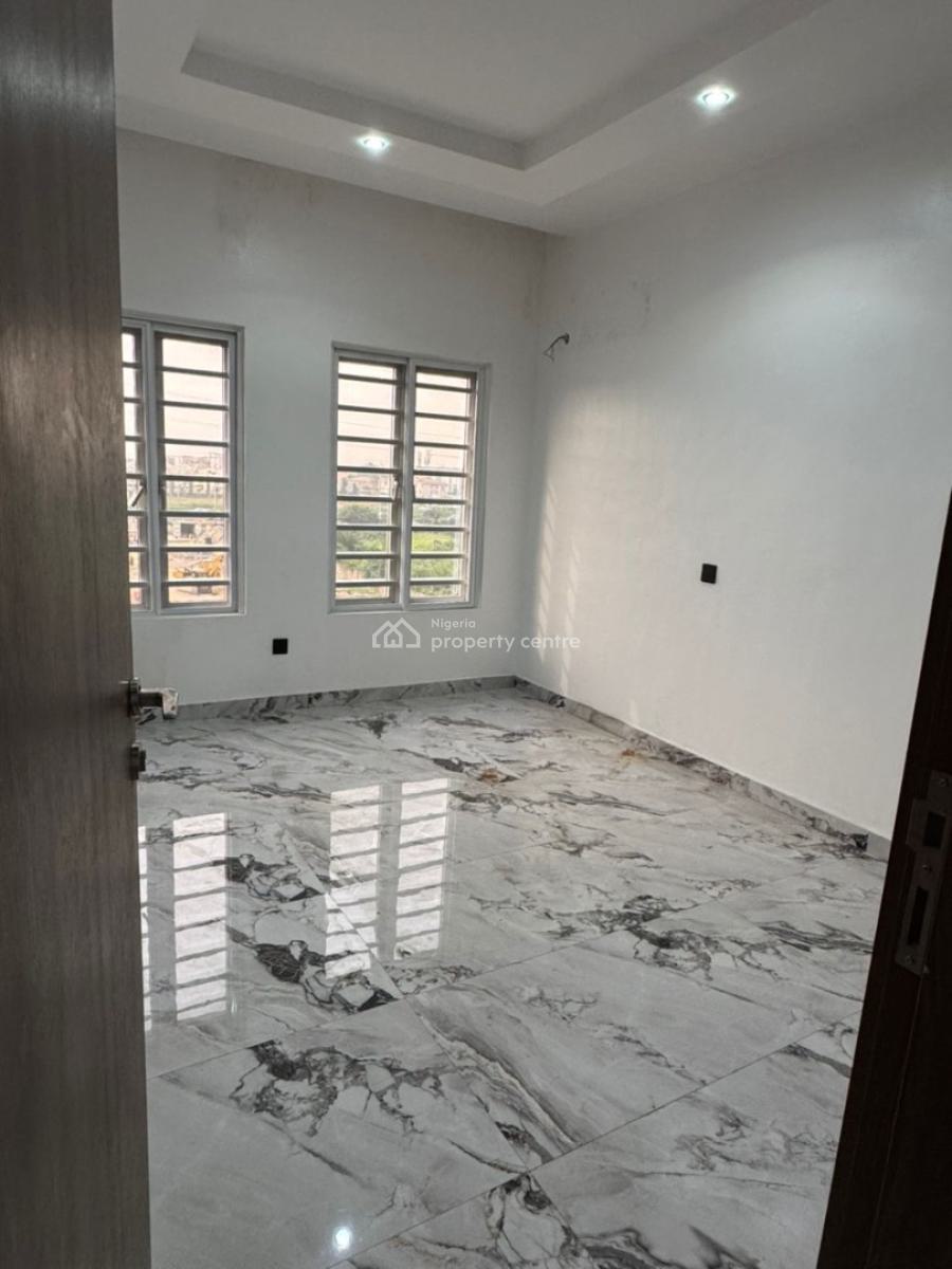 Beautiful 3 Bedrooms Apartments with Elevator and Pool, Ikate Elegushi, Lekki, Lagos, Flat / Apartment for Rent