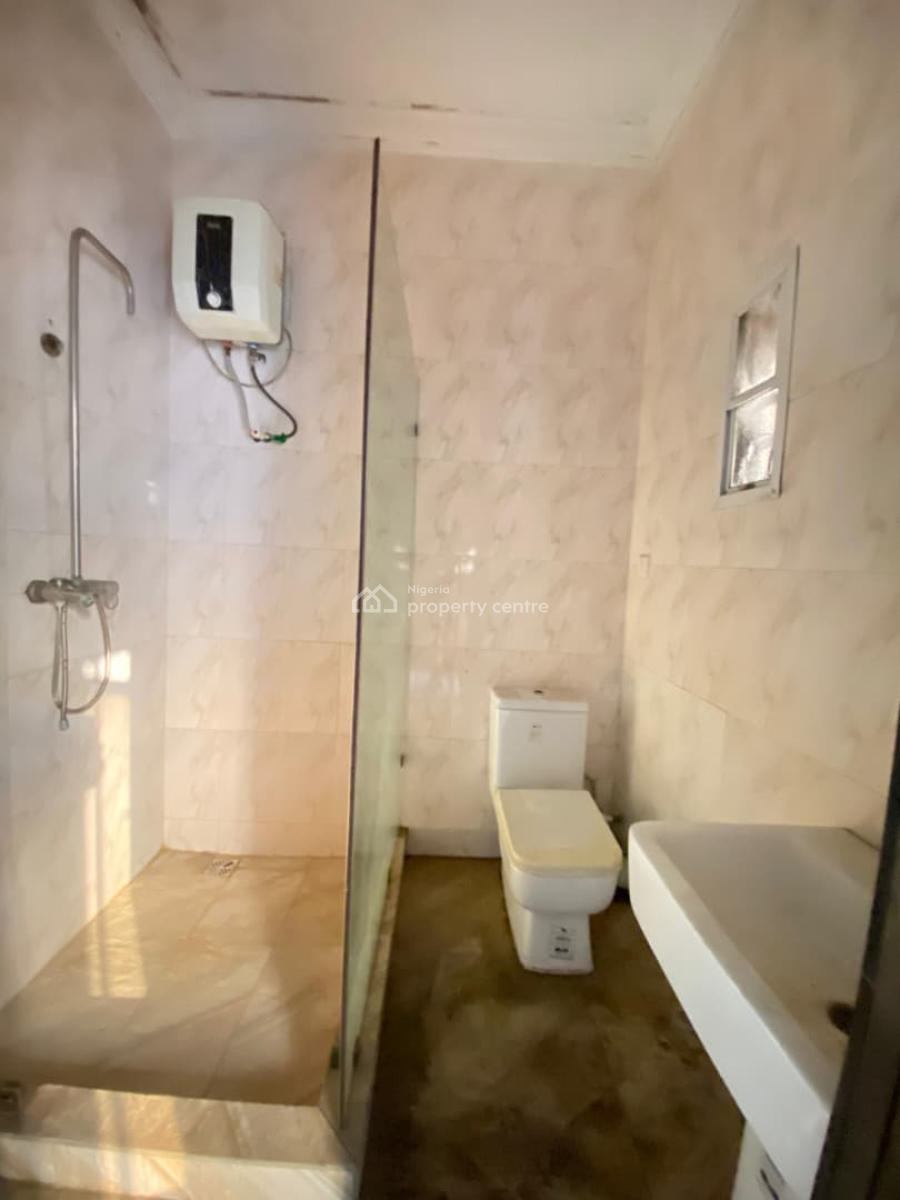 Fully Serviced and Spacious 4 Bedroom Terrace Duplex, Osapa, Lekki, Lagos, Terraced Duplex for Rent