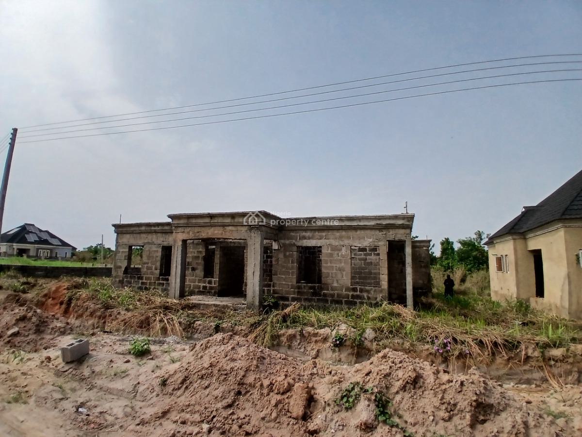 600sqm of Land with 3 Bedroom + a Room and Parlor Self Contain, Mowe Ofada, Ogun, Residential Land for Sale