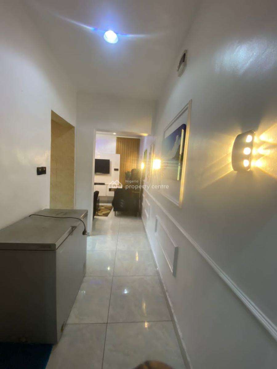 Fully Furnished Mini Flat (upstairs) with Modern Facilities., Off Abeokuta Road, Ebute Metta West, Yaba, Lagos, Mini Flat (room and Parlour) for Rent