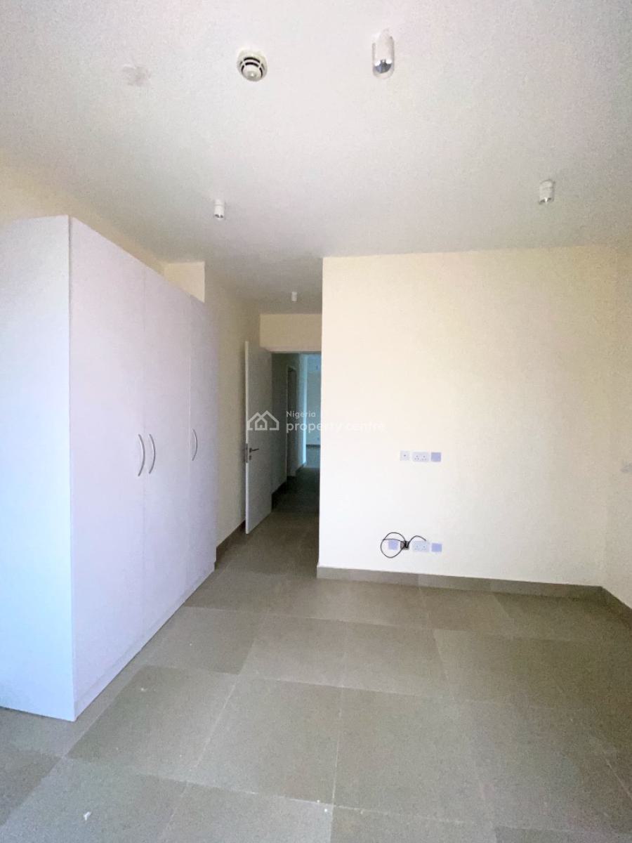 Lovely 2 Bedroom Apartment with with Bq and Pool in a Secure Estate, Lekki Phase 1, Lekki, Lagos, Flat / Apartment for Rent