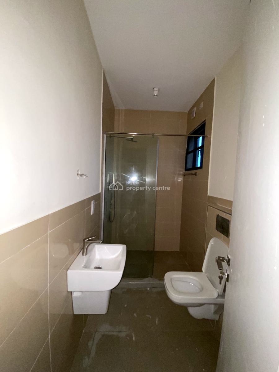 Lovely 2 Bedroom Apartment with with Bq and Pool in a Secure Estate, Lekki Phase 1, Lekki, Lagos, Flat / Apartment for Rent