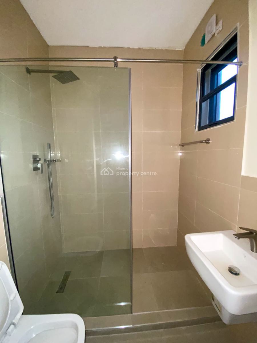 Lovely 2 Bedroom Apartment with with Bq and Pool in a Secure Estate, Lekki Phase 1, Lekki, Lagos, Flat / Apartment for Rent