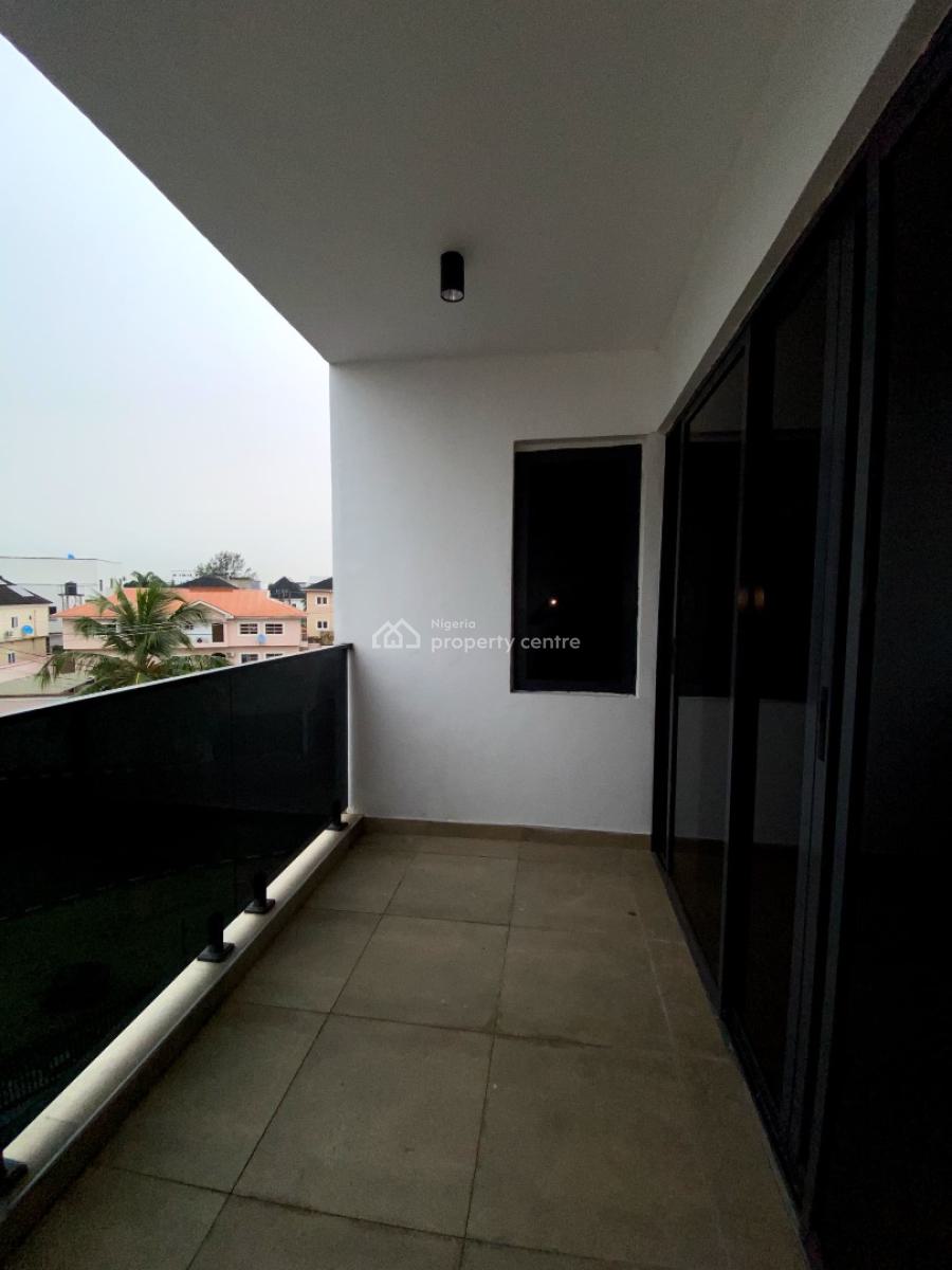 Lovely 2 Bedroom Apartment with with Bq and Pool in a Secure Estate, Lekki Phase 1, Lekki, Lagos, Flat / Apartment for Rent